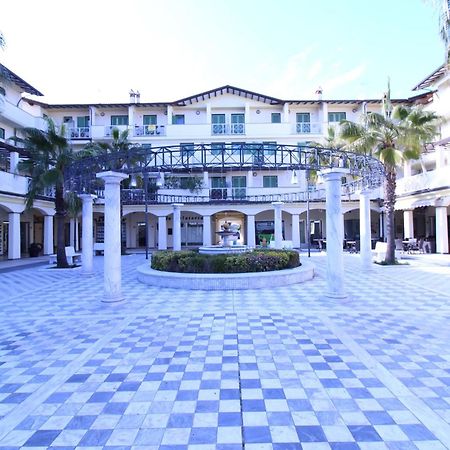 Cytrus Apartament Villa Marina di Massa Exterior photo